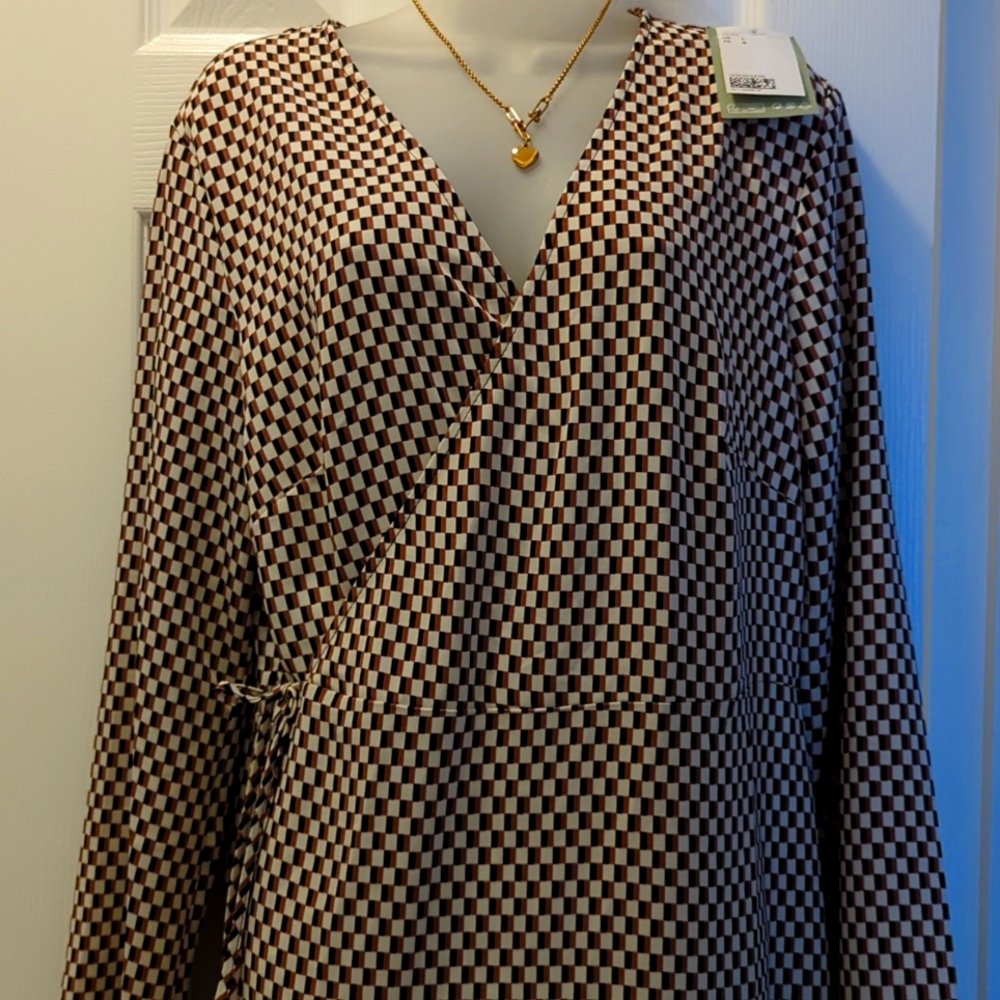 H & M Wrap Dress long sleeves Sise L